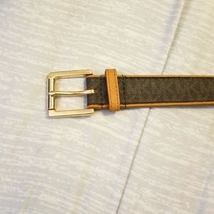 Michael Kors belt